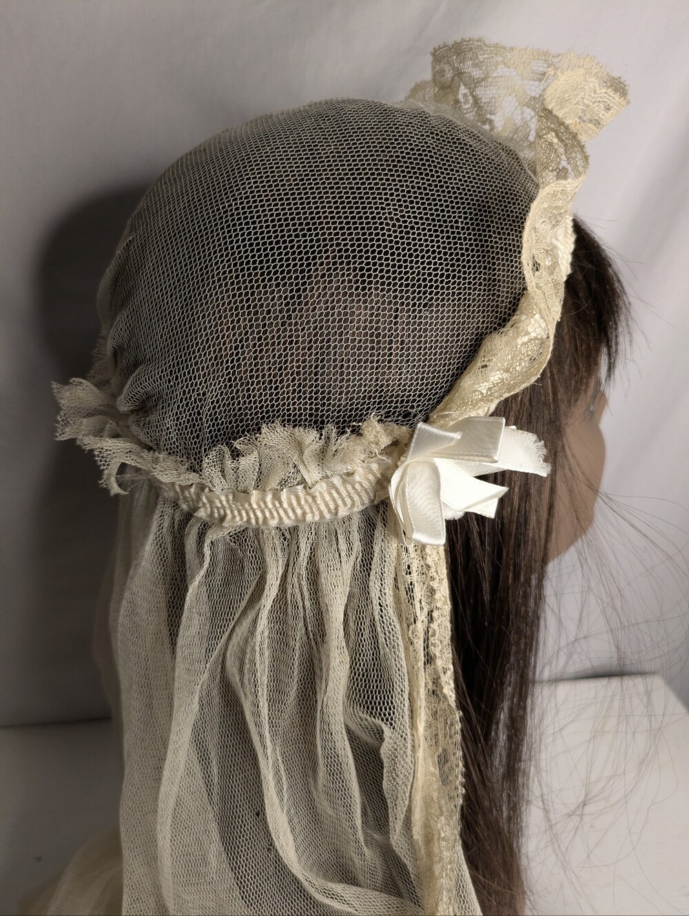 Antique Juliet Cap Bridal Wedding Veil - Picture 2 of 10